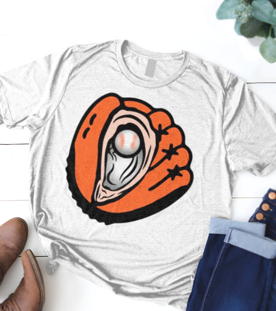 Chesapeake Oyster Catchers Baseball Glove And Pearl T-Shirt