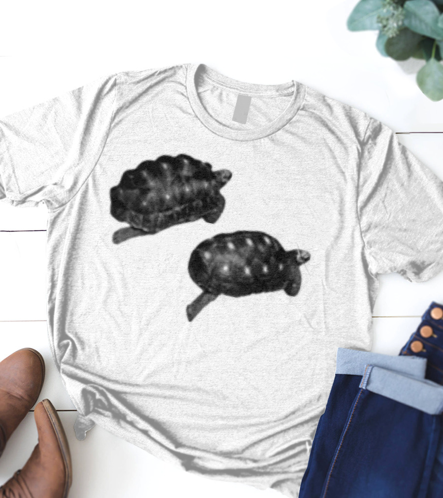 Sam Smith Tortoise Twins T-Shirt