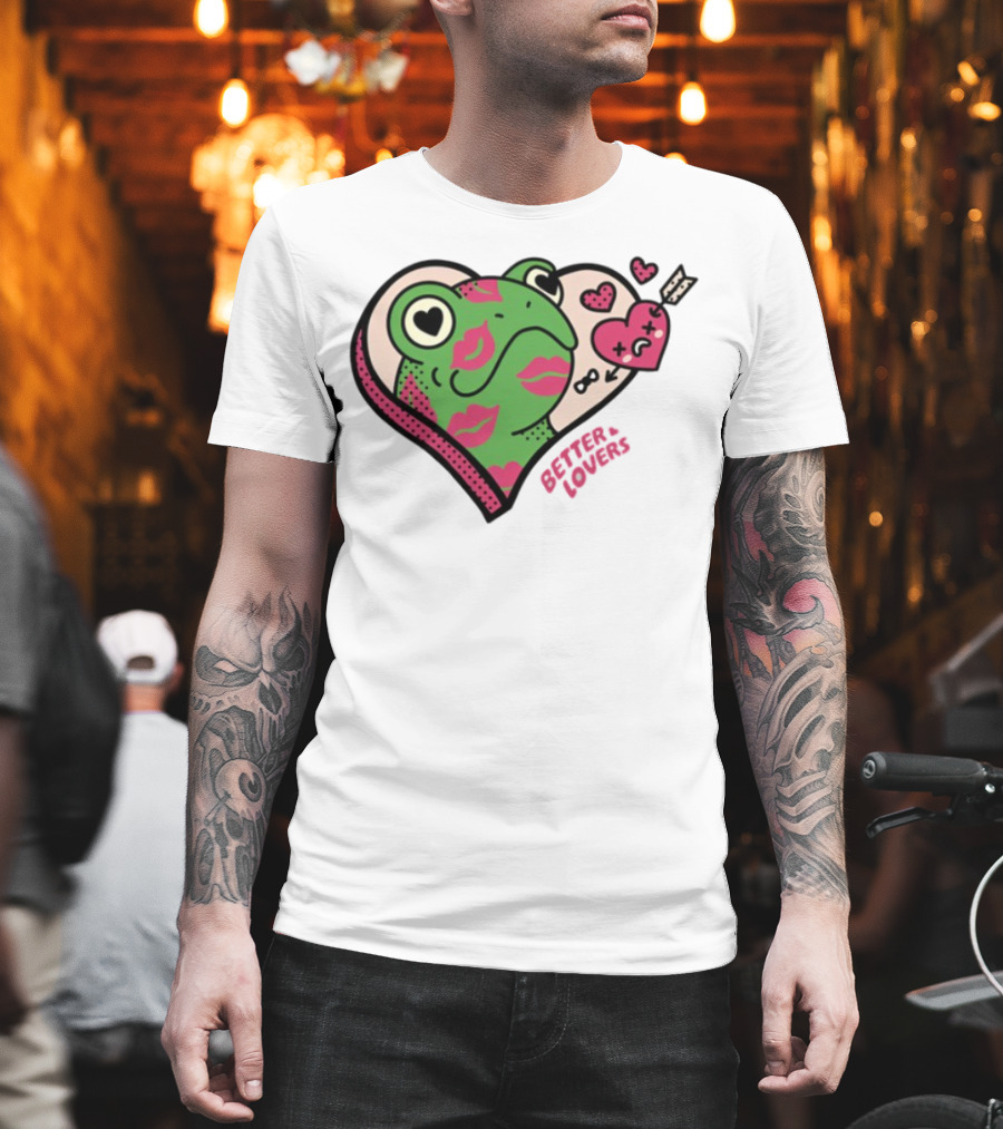 Better Lovers Love Frogs Heart Kisses Fun Graphic T-Shirt
