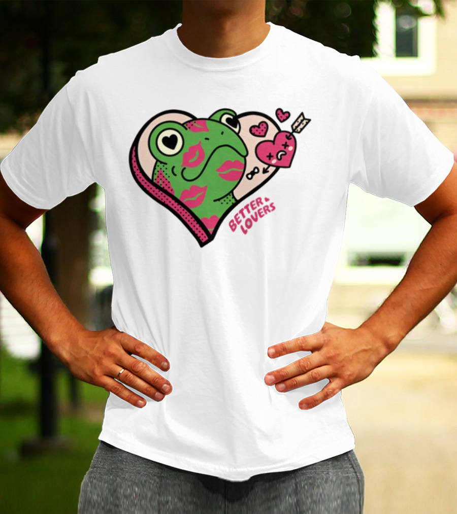 Better Lovers Love Frogs Heart Kisses Fun Graphic T-Shirt