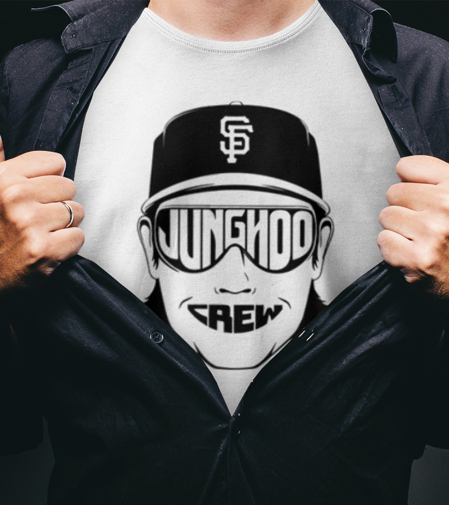 Jung Hoo Crew 2025 Baseball Cap And Sunglasses Design T-Shirt
