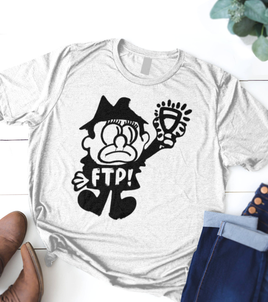Ftp Slawn Character Holding Light Bulb T-Shirt