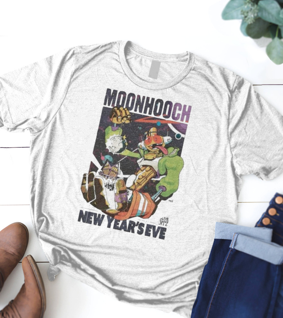 Moon Hooch New Year’s Eve 2025 Space Robot Adventure At The Sitz T-Shirt