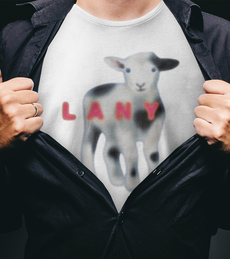 Lany Lamb Cute Animal Design T-Shirt