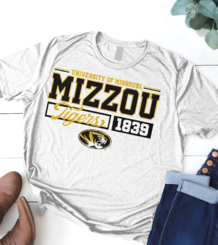 Tigers University Of Missouri Mizzou 1839 Oval Tiger Head T-Shirt