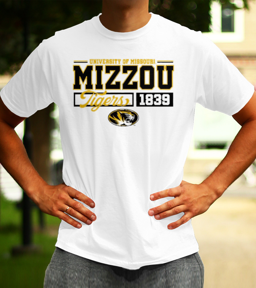 Tigers University Of Missouri Mizzou 1839 Oval Tiger Head T-Shirt