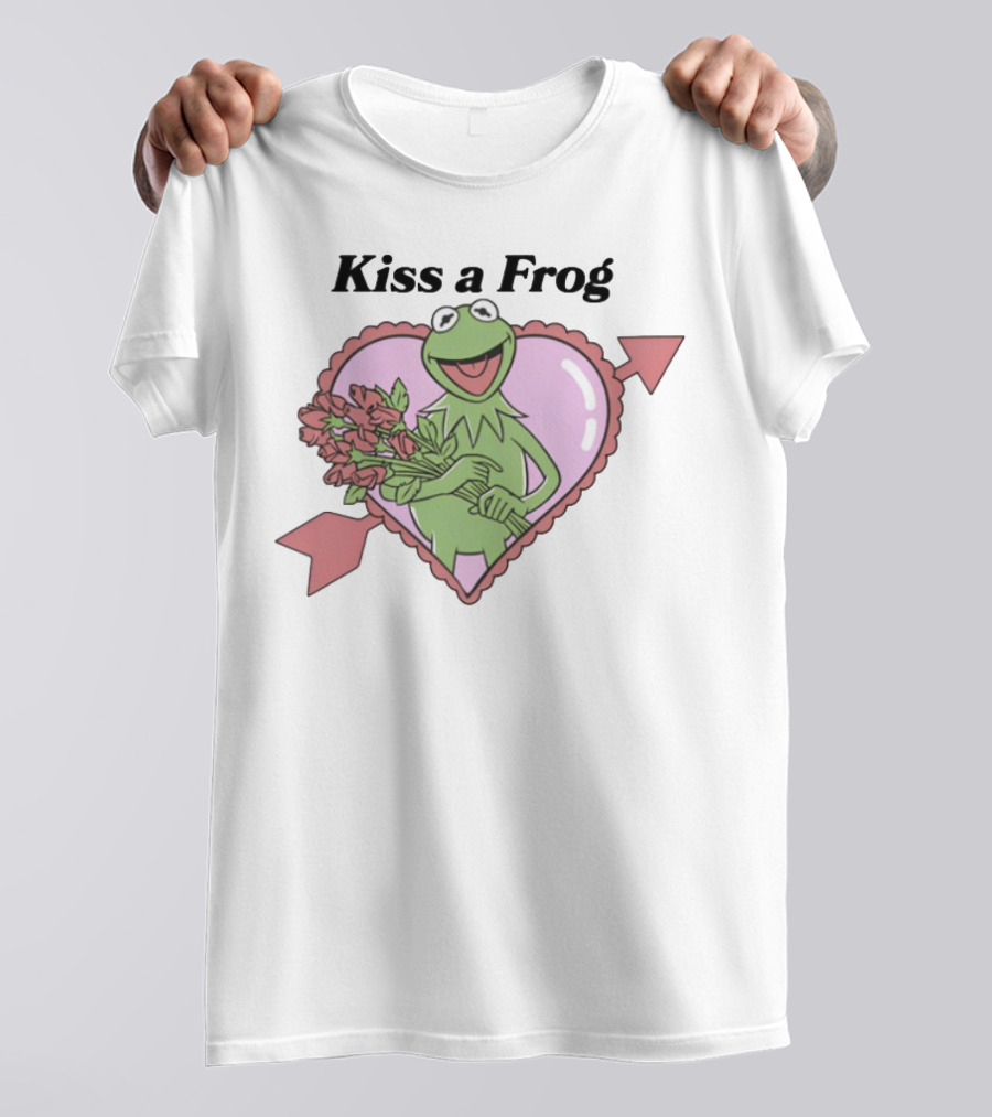 Kiss A Frog Heart Arrow Roses Kermit Valentine's Day T-Shirt