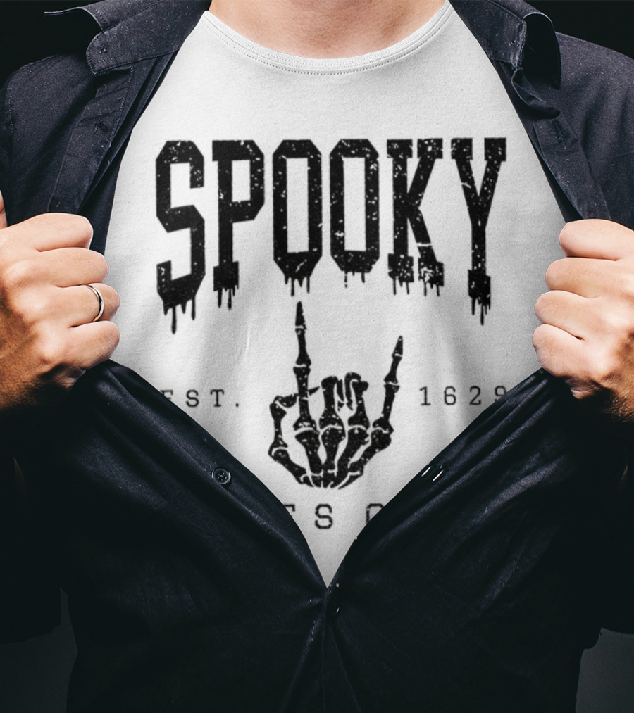 Spooky Vibes Only Skeleton Est 1629 Halloween T-Shirt