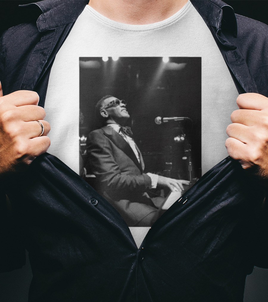 Ray Charles Live On Stage At The Piano In Black And White T-Shirt