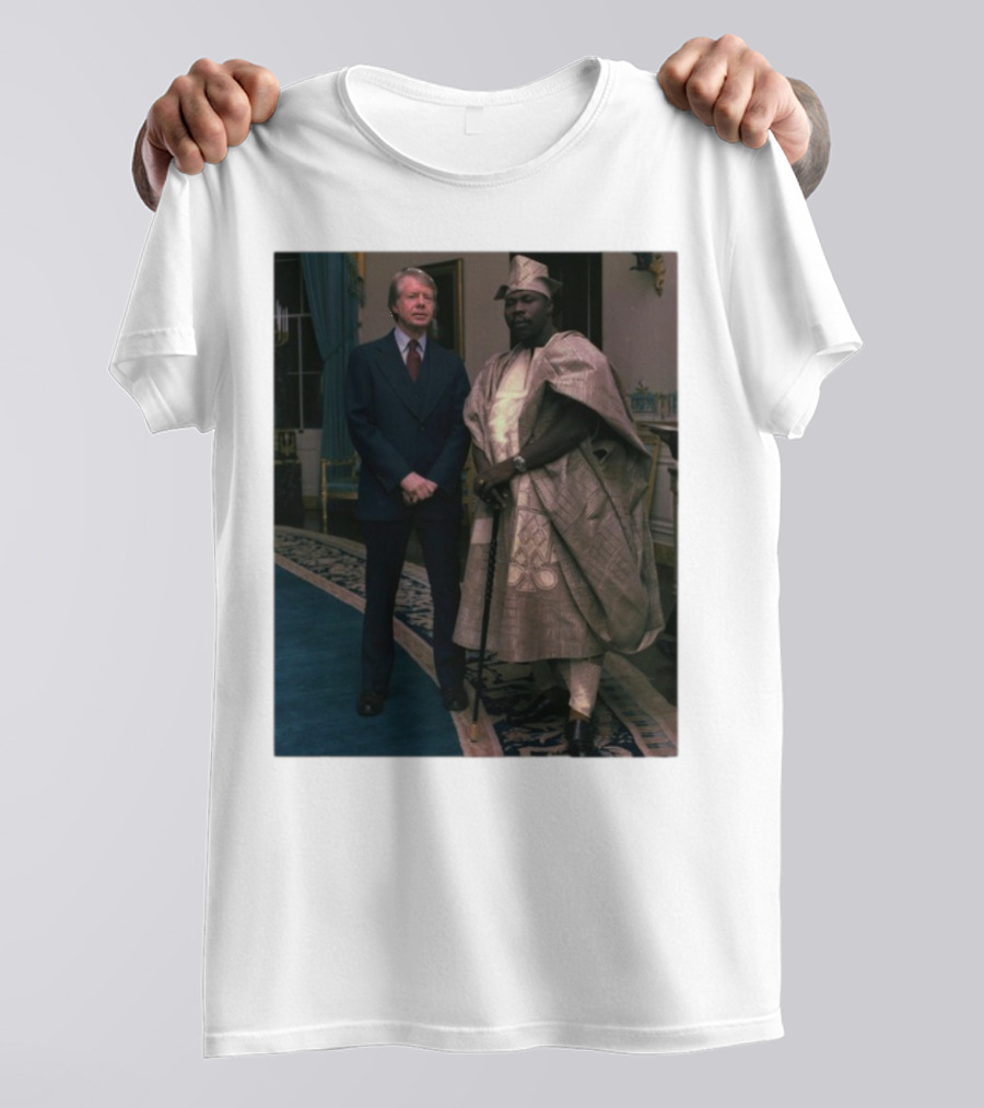Jimmy Carter Meeting Nigerian President Traditional Attire T-Shirt