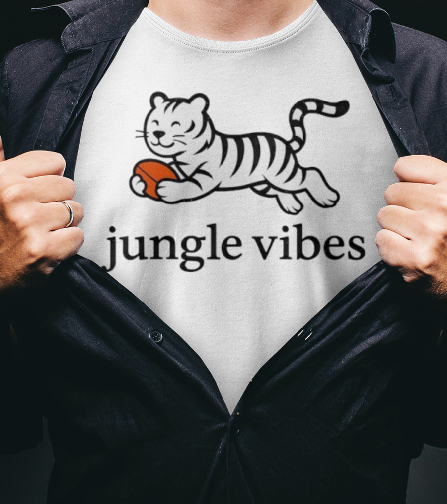Jungle Vibes Cincinnati Bengals Tiger Football T-Shirt