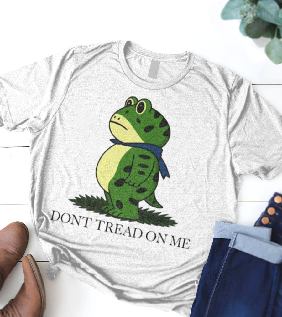 Portland Frog Don't Tread On Me Funny Protest Comic Style Green Frog With Blue Scarf T-Shirt
