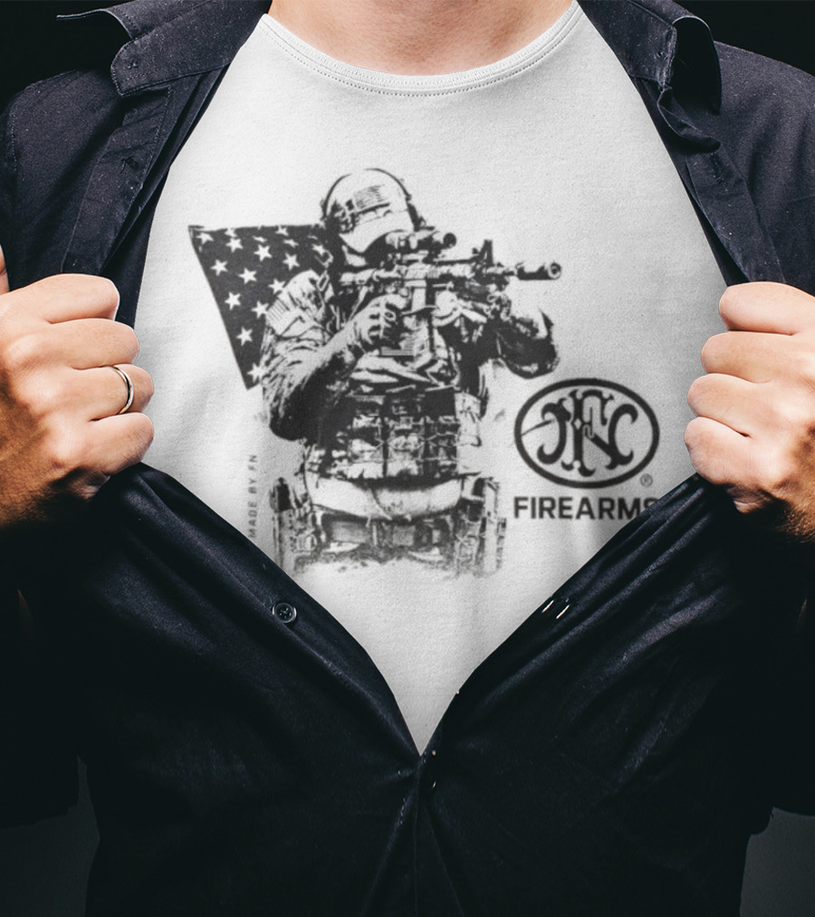 FN Herstal M4A1 Soldier Battle USA Firearms Veteran Flag Tribute T-Shirt