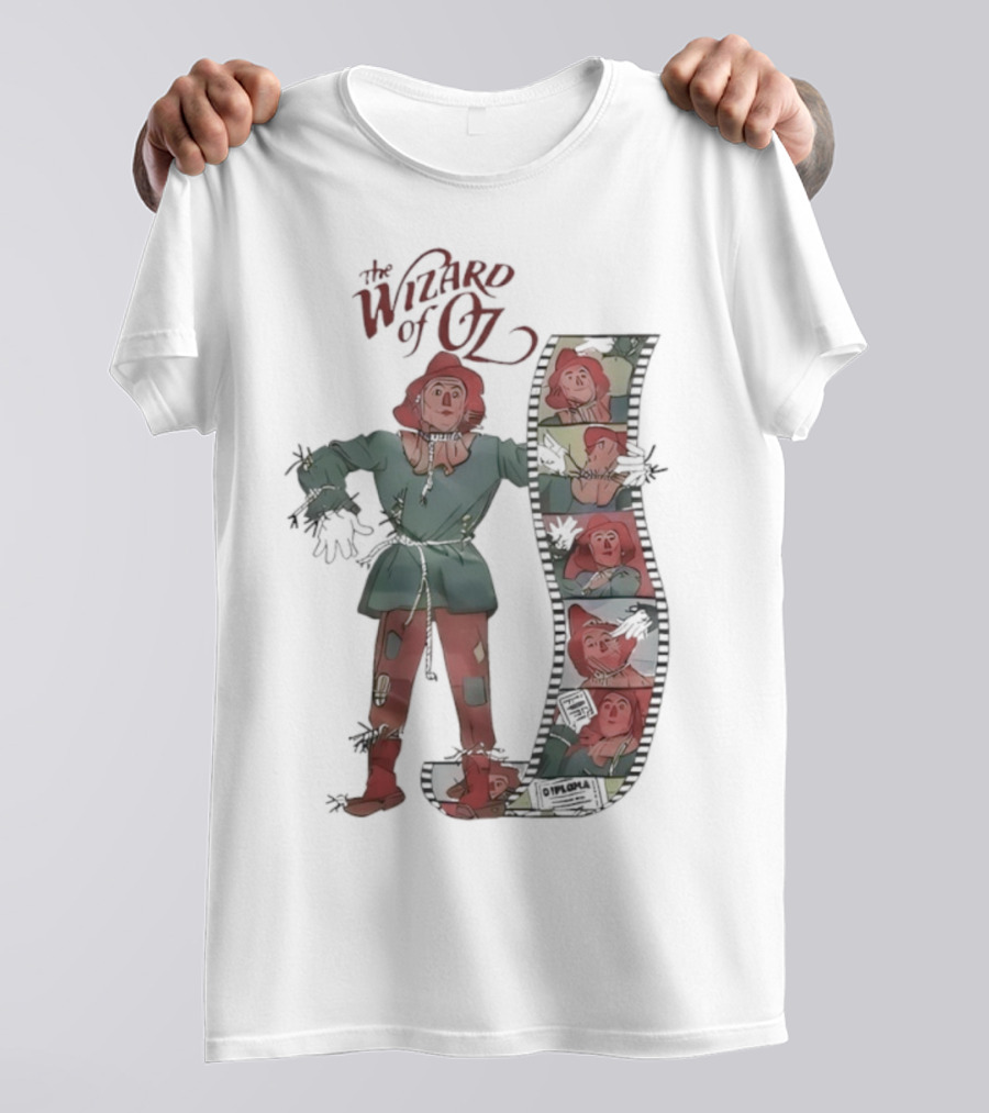 The Wizard Of Oz Scarecrow Illustration With Film Strip Style T-Shirt
