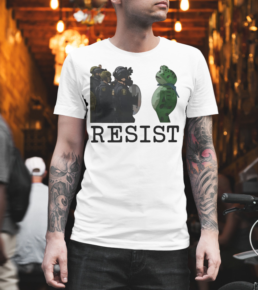 Portland Protest Resist Frog Anti ICE Anti Fascism T-Shirt