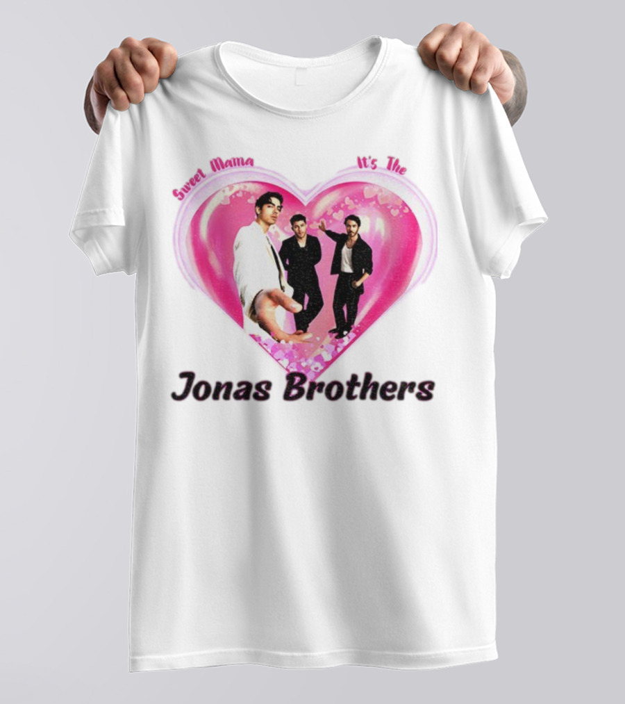 Sweet Mama It's The Jonas Brothers Boyband Vintage Heart Design T-Shirt