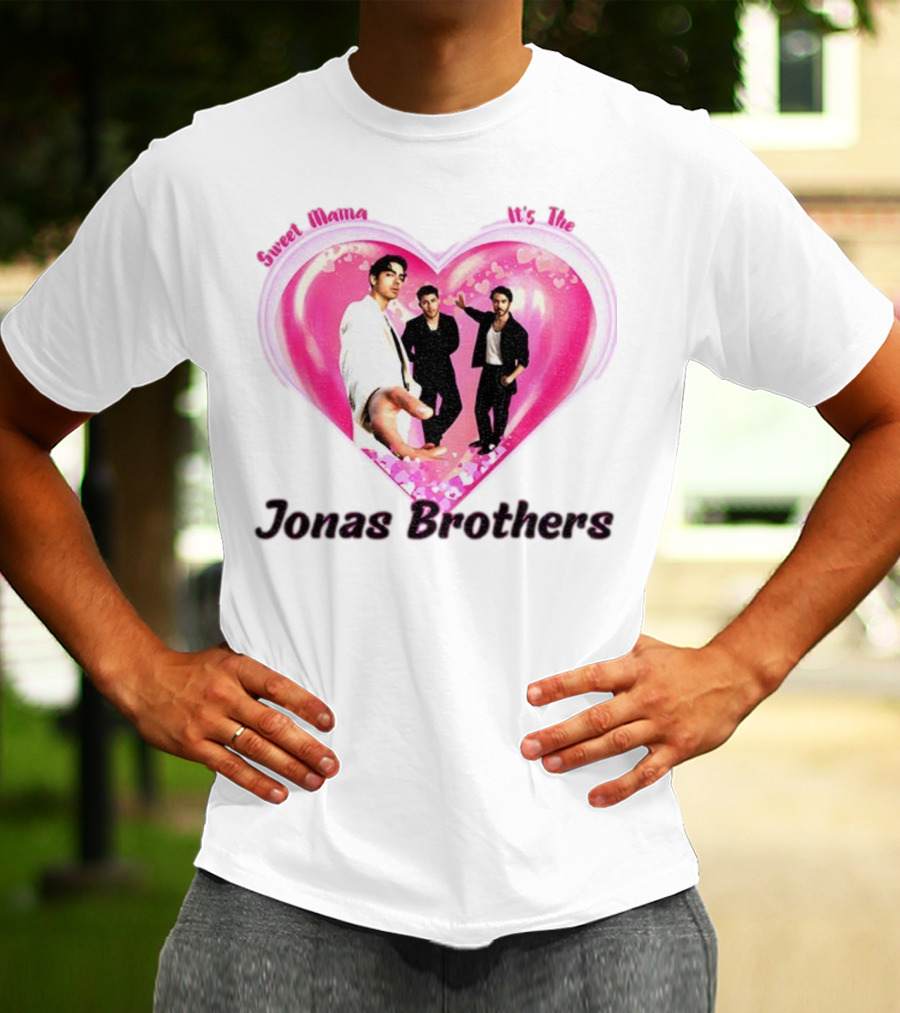 Sweet Mama It's The Jonas Brothers Boyband Vintage Heart Design T-Shirt