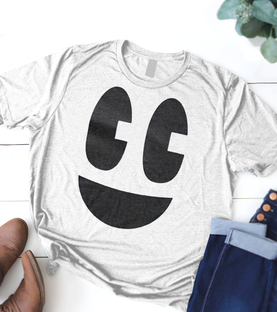 Craftee Happee Smiley Face T-Shirt