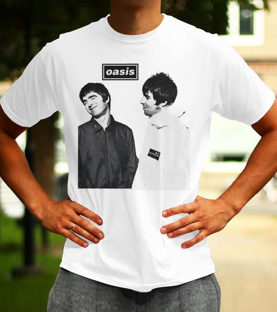 Noel Vs Liam Gallagher Oasis Band Kangol Vintage T-Shirt