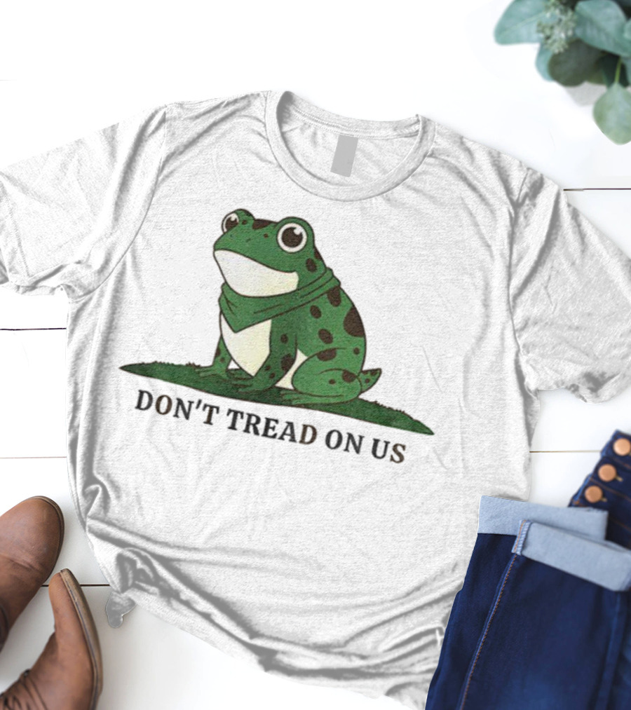 Portland Frog Don't Tread On Us 2025 Political Movement Symbol T-Shirt