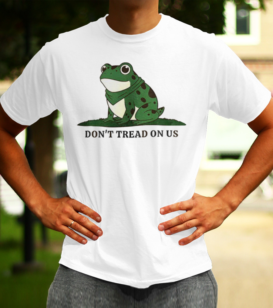 Portland Frog Don't Tread On Us 2025 Political Movement Symbol T-Shirt