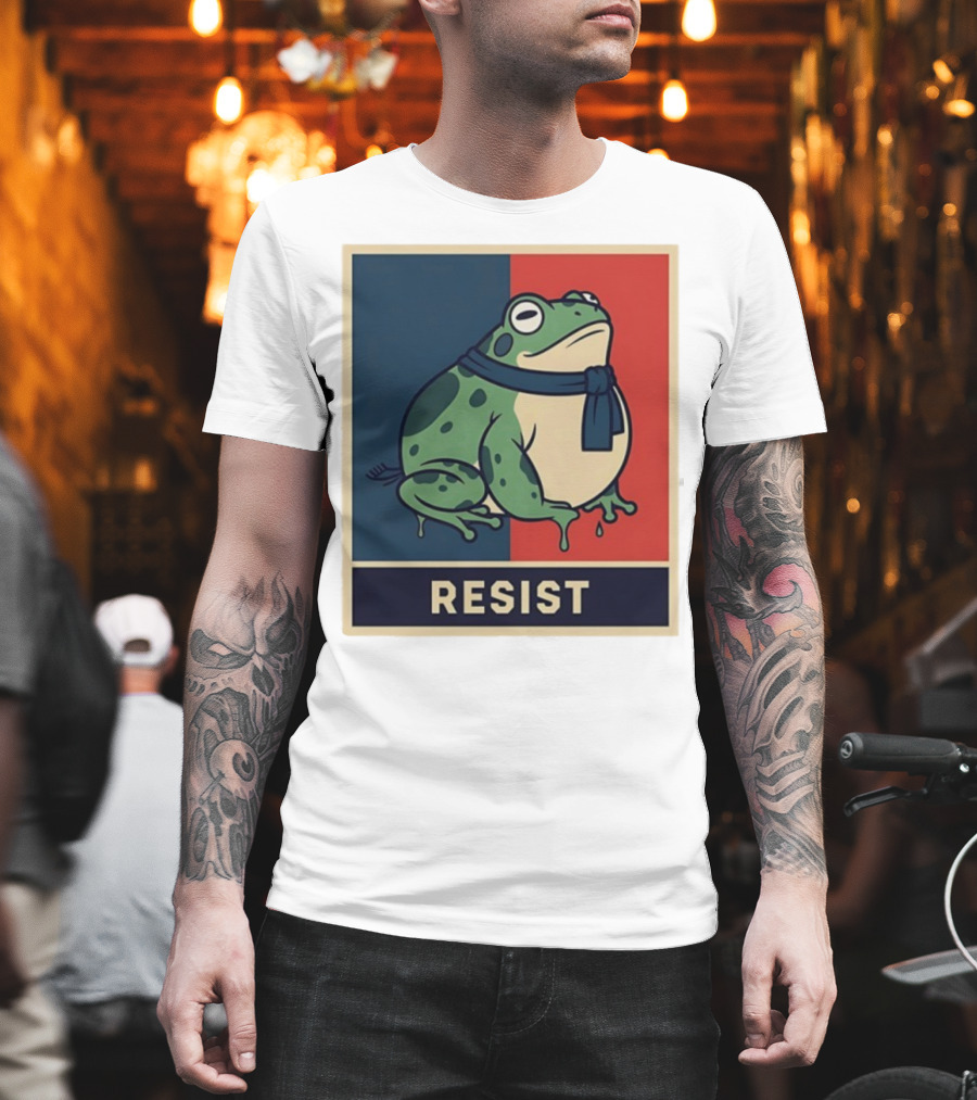 Portland Frog Protest Resist Activist Retro Style T-Shirt