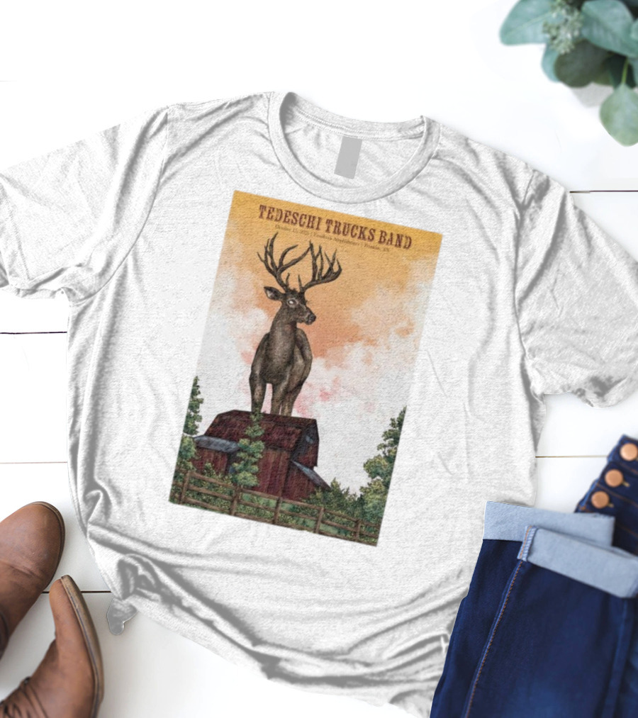 Tedeschi Trucks Band October 15 2025 FirstBank Amphitheater Franklin TN Deer On Barn T-Shirt