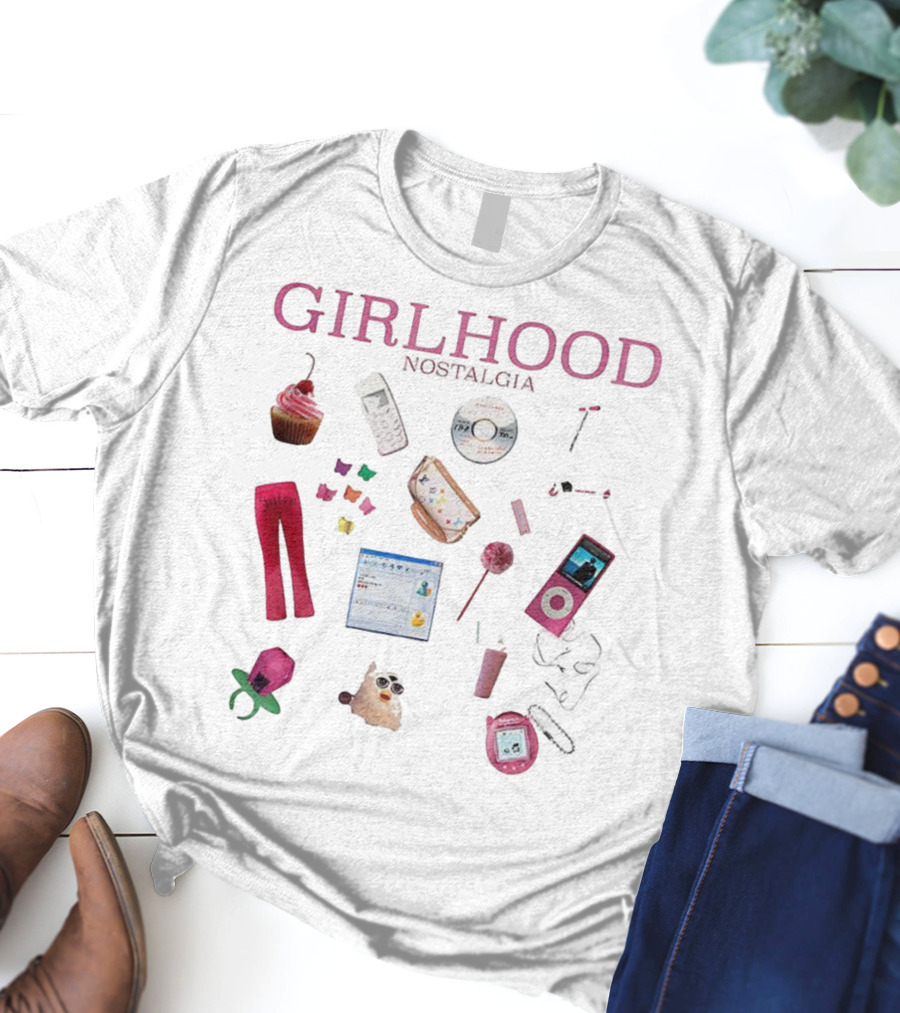 Girlhood Nostalgia 2000s Style Icons IPod Flip Phone Tamagotchi MSN Messenger Cupcake T-Shirt