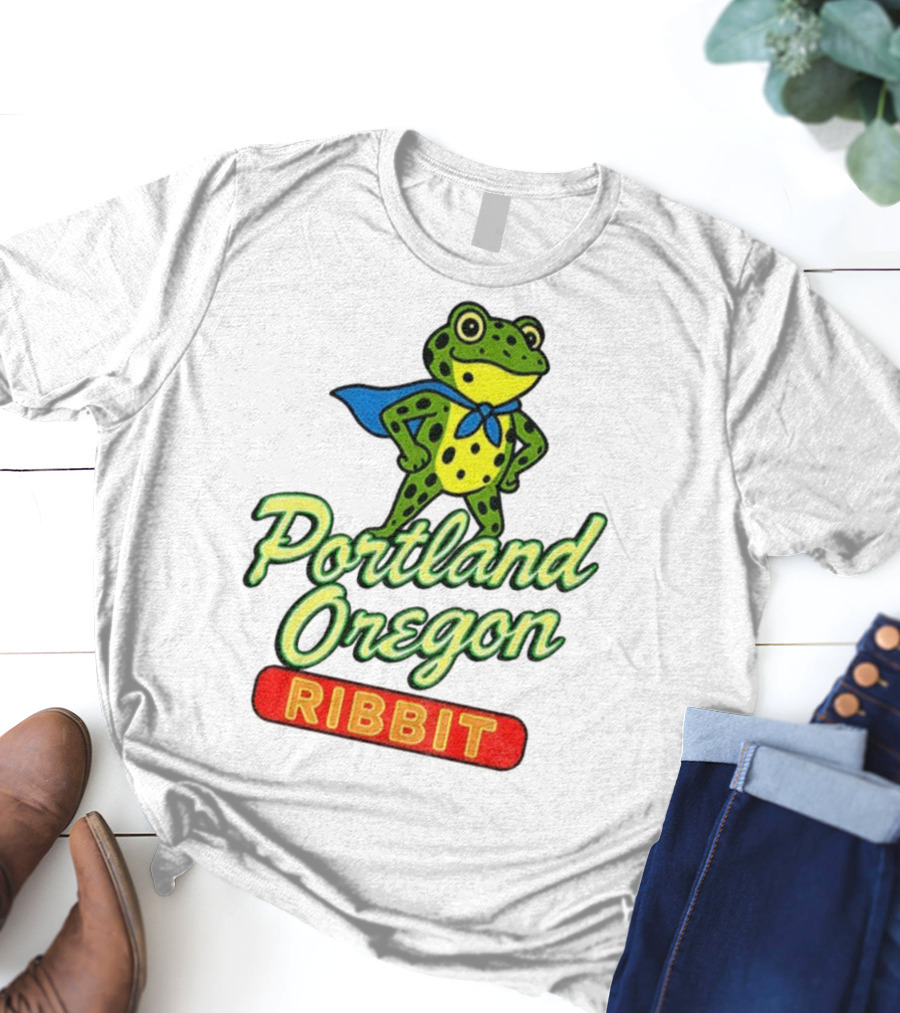 Portland Oregon Ribbit Frog Superhero Retro Style T-Shirt