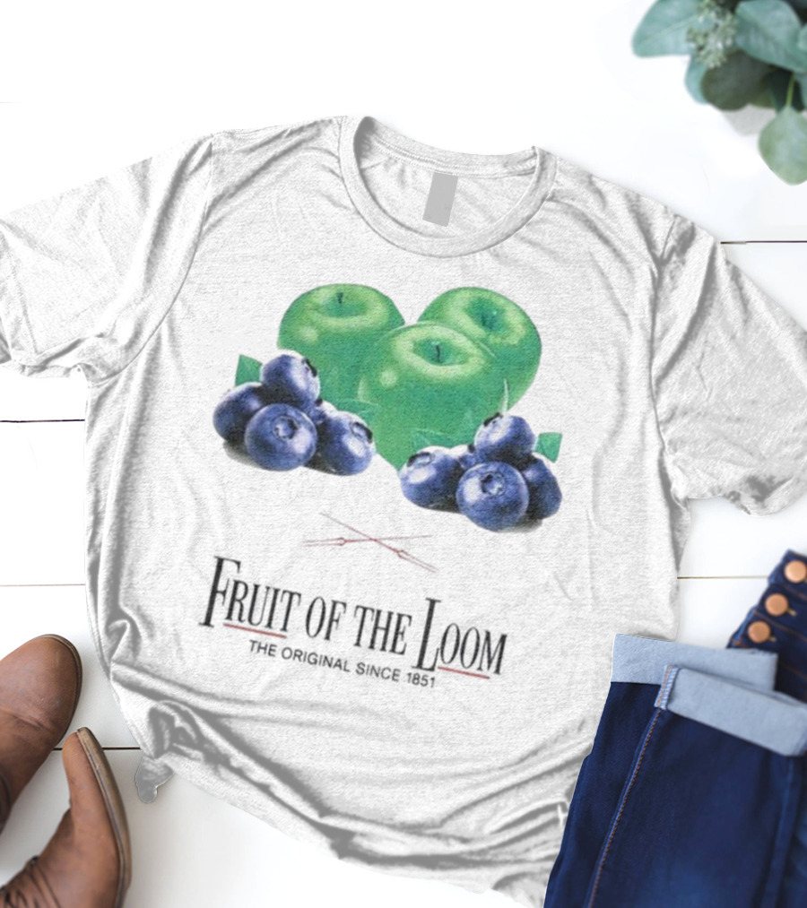 Fruit Of The Loom Original Since 1851 Green Apples Blueberries T-Shirt