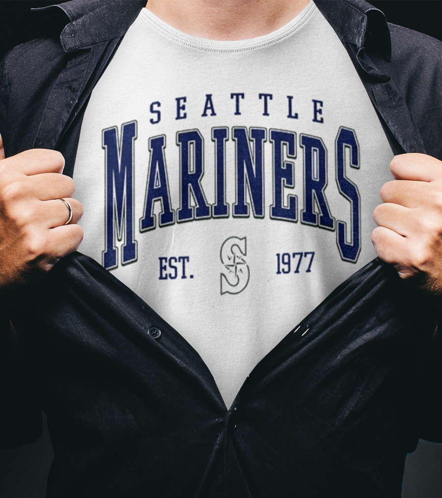 Seattle Mariners Est 1977 Vintage MLB Baseball T-Shirt