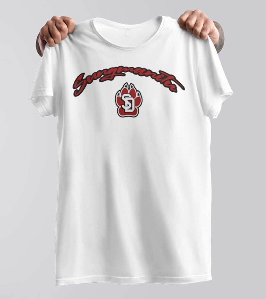 South Dakota Football Sungmanitu Native American Heritage SD Paw Print T-Shirt