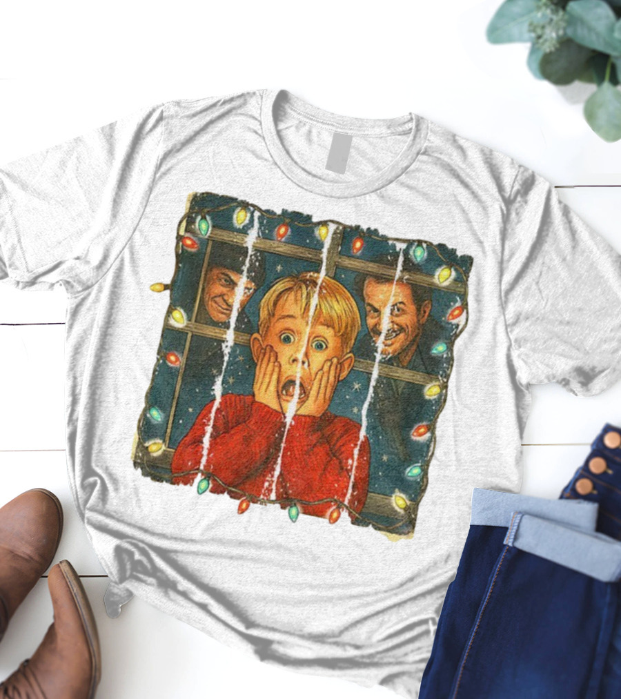 Kevin McCallister Home Alone Merry Christmas With Harry And Marv T-Shirt
