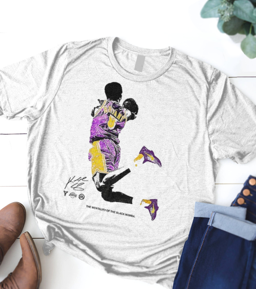 Los Angeles Lakers Kobe Bryant Black Mamba Mentality Purple Gold Signature 8 T-Shirt