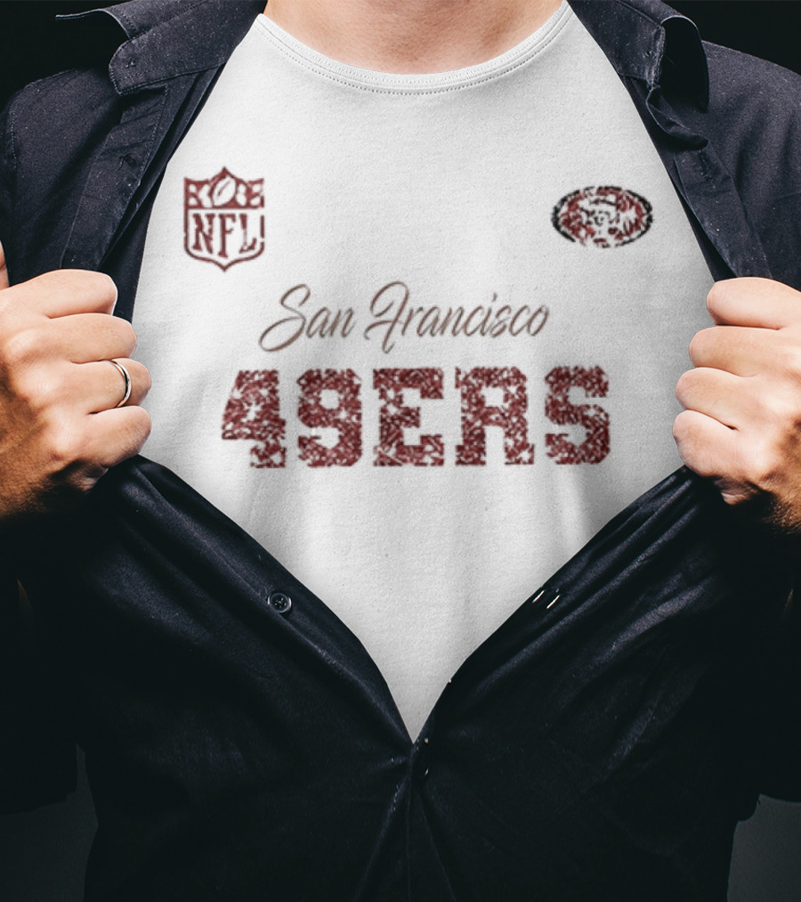 San Francisco 49ers Girls I Am Who I Am Your Approval Isn't Needed T-Shirt