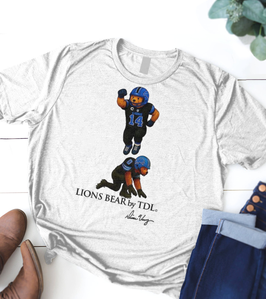 Amon-Ra St. Brown 14 Jahmyr Gibbs 0 Detroit Lions Bear Celebrating Football T-Shirt