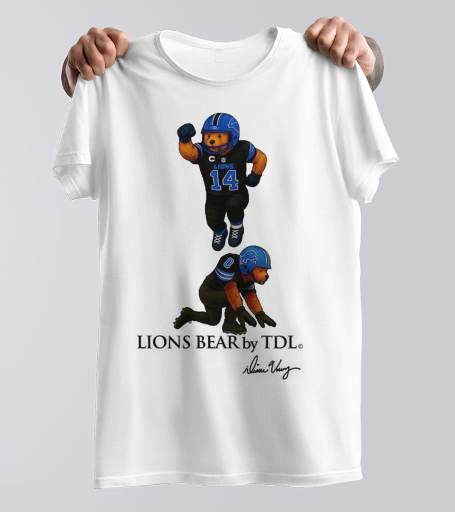 Amon-Ra St. Brown 14 Jahmyr Gibbs 0 Detroit Lions Bear Celebrating Football T-Shirt