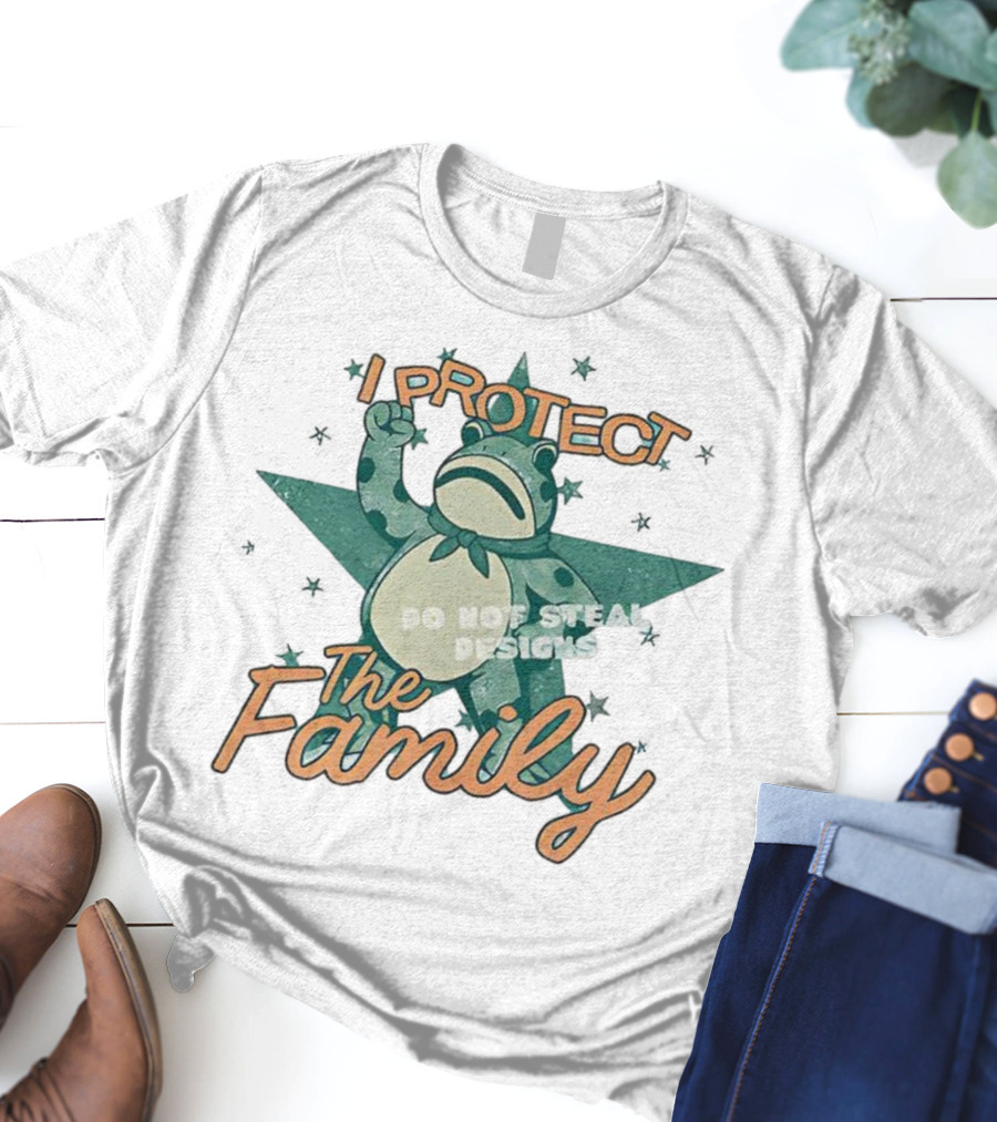 I Protect The Family Frog Star Meme T-Shirt