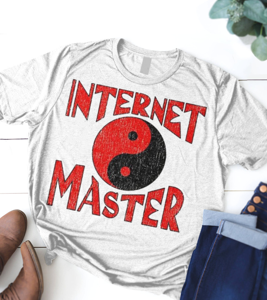 Internet Master Yin Yang Symbol Retro Design T-Shirt