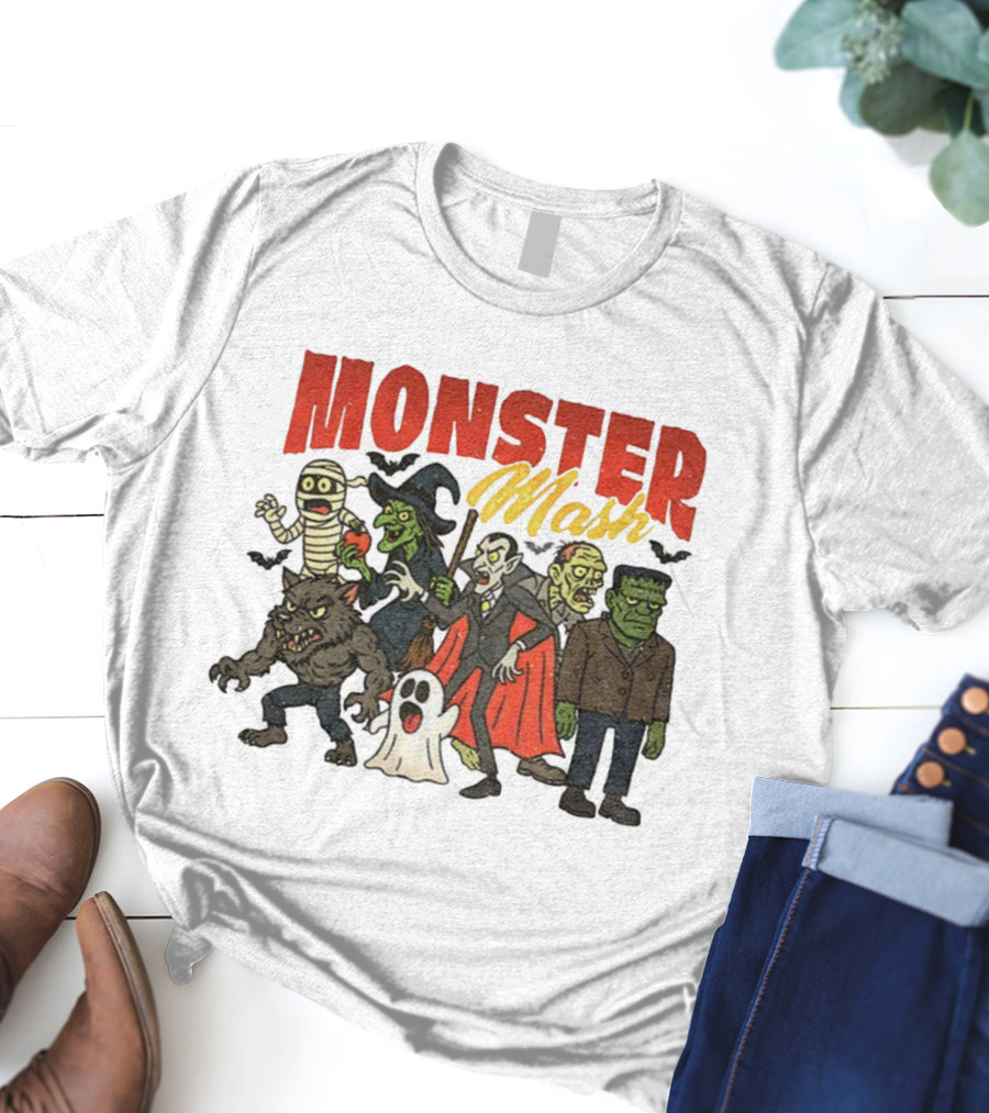 Monster Mash Vintage Horror Movie Vampire Monster Bash T-Shirt