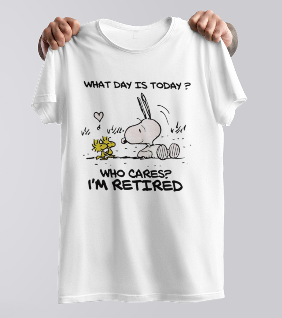 Snoopy And Woodstock Relaxation Retired Lifestyle Who Cares What Day Is Today T-Shirt