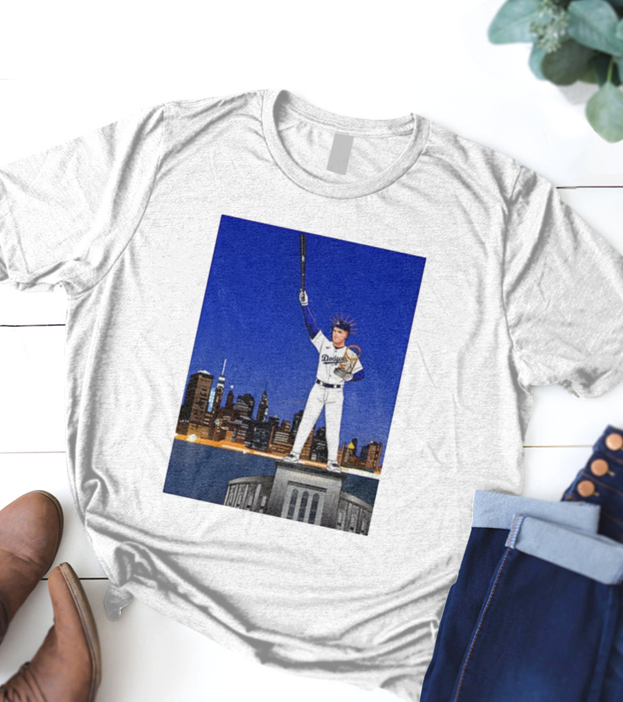 Freddie Freeman Dodgers Statue Of Liberty New York Skyline 2024 MVP T-Shirt