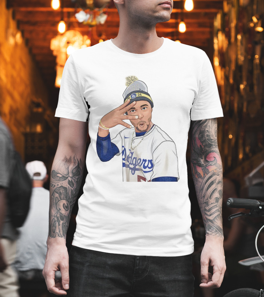 Mookie Betts Los Angeles Dodgers Pom-Pom Beanie Baseball 2024 T-Shirt