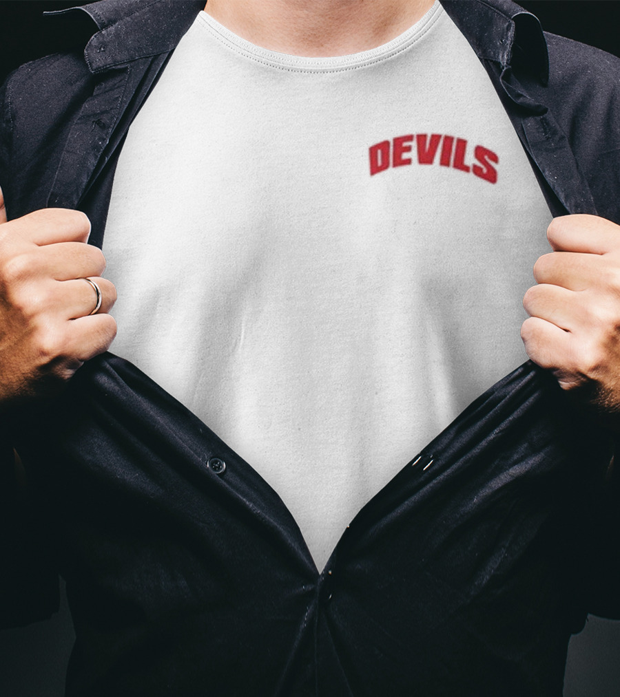 New Jersey Devils Vintage History Team Retro Style T-Shirt