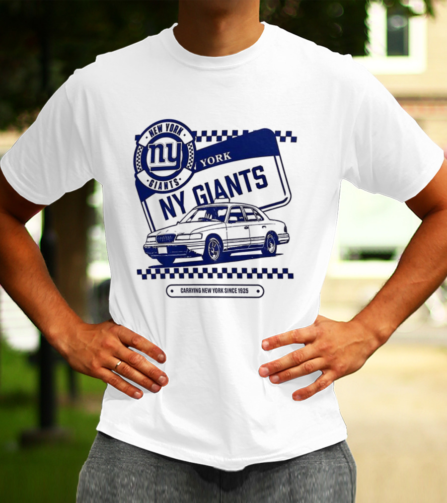 New York Giants NFL Carrying New York Since 1925 Taxi Vintage License Plate T-Shirt