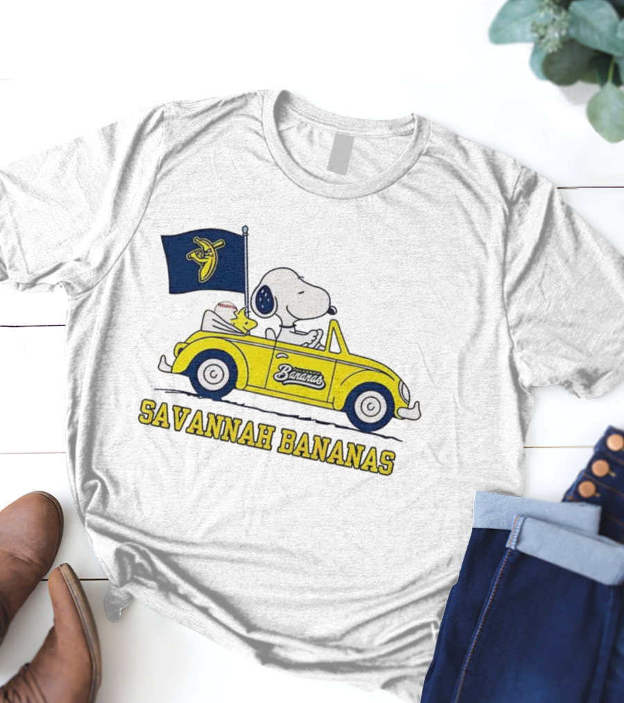 Snoopy Woodstock Driving Savannah Bananas Baseball Car T-Shirt