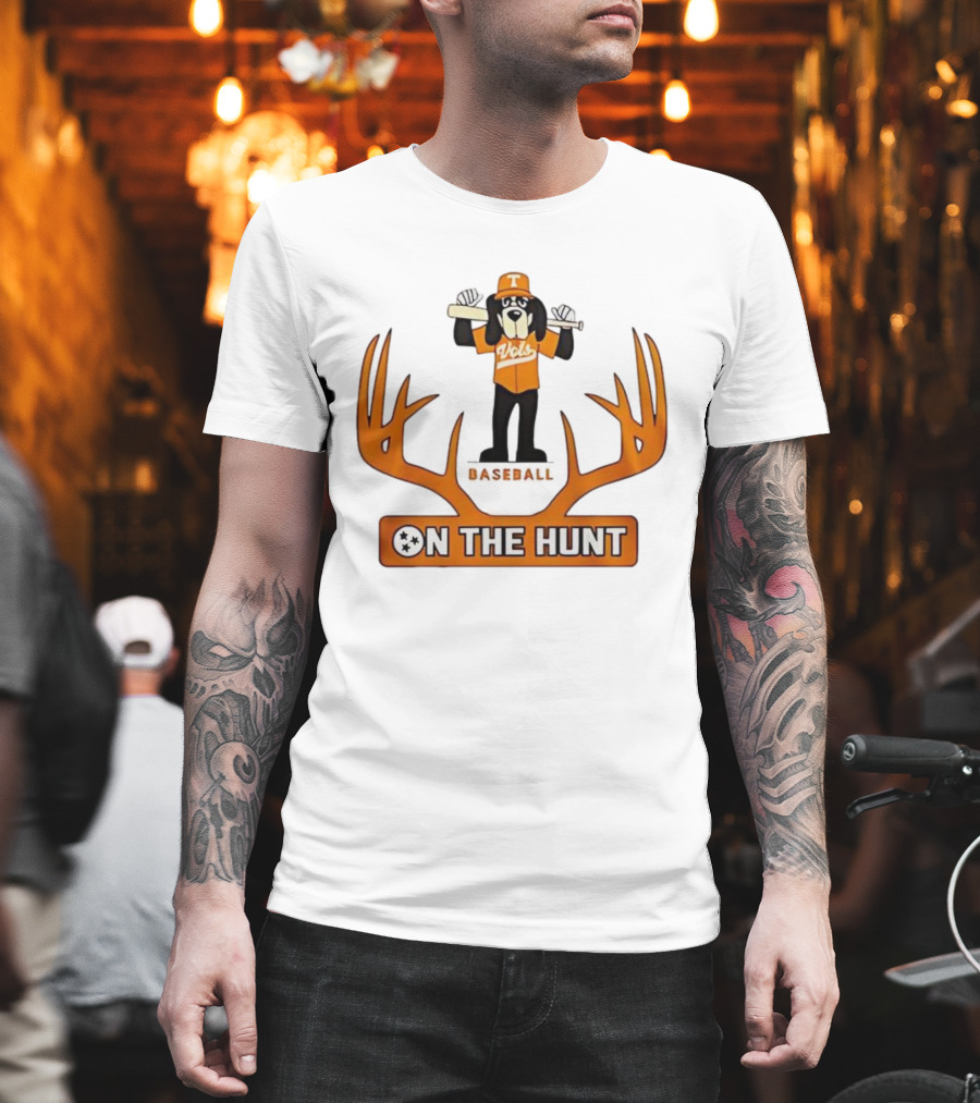 Tennessee Volunteers Baseball Vols On The Hunt T-Shirt