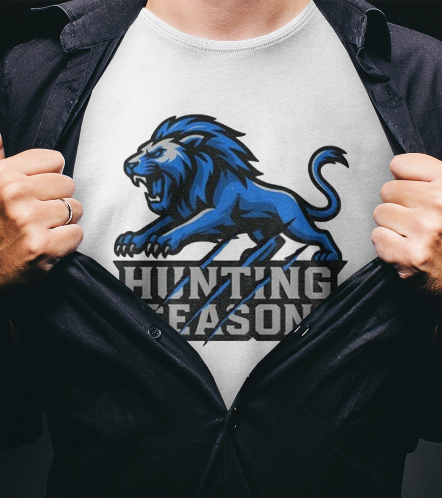 Detroit Lions Hunting Season Roaring Blue Lion NFL Fan Gear T-Shirt