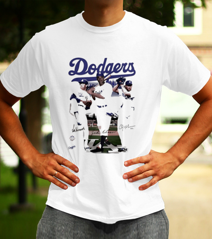 Los Angeles Dodgers Mookie Betts Steve Sax Clayton Kershaw Signatures Vintage Style T-Shirt