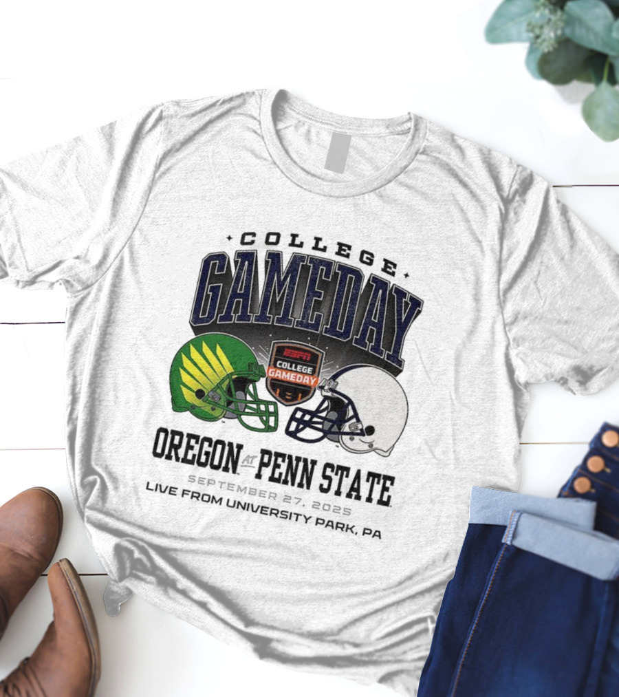 Gameday Oregon Ducks Vs Penn State Nittany Lions ESPN College Football 2025 Helmet Showdown T-Shirt